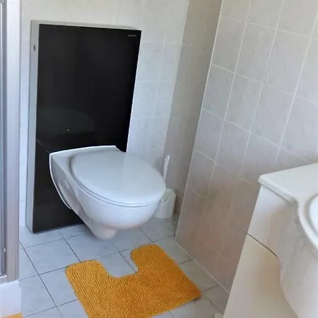 Lehmann Privatunterkunft Kottmar